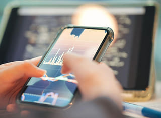 Investor reviewing the clear process for withdrawals and transferring funds